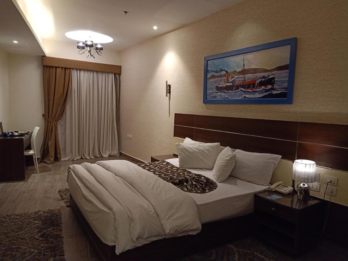 Fleet Club Mahrousa Александрия Екстериор снимка A room at the hotel